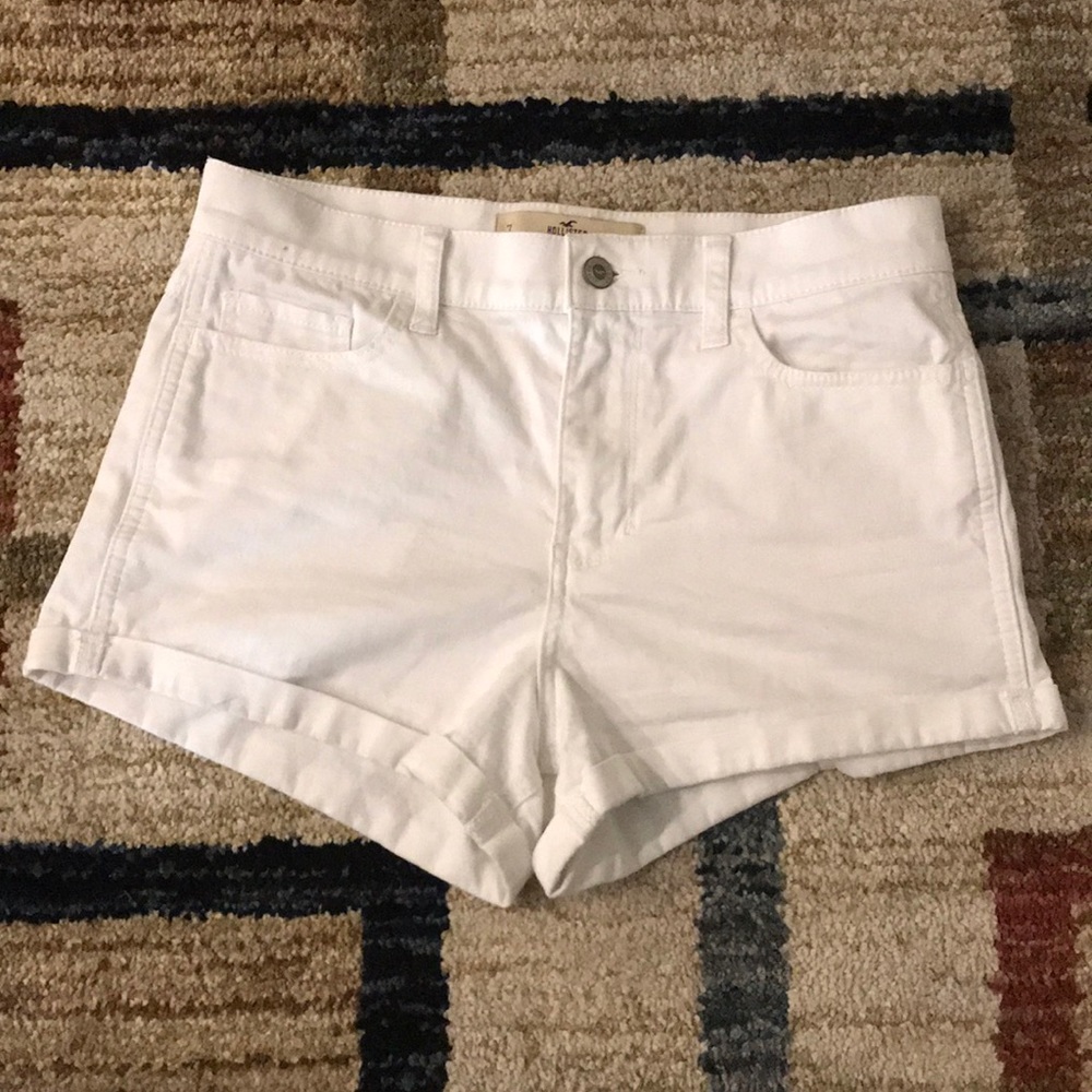 Hollister High Rise Short-Short